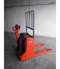 Linde T16 Transpaleta eléctrica 1600Kg Frutera bateria 24v 02