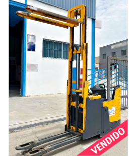 Transpaleta y apiladora 2000Kg Jungheinrich ERD 220 24V